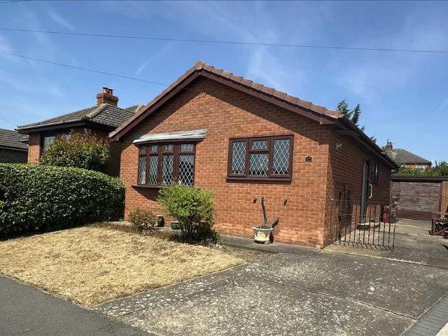 2 bedroom bungalow for sale