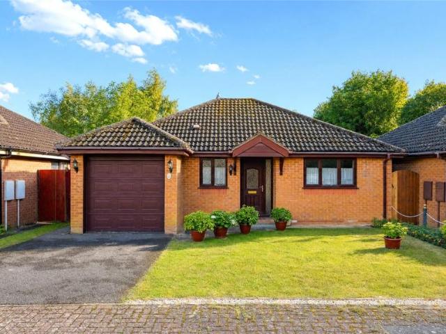 2 bedroom bungalow for sale