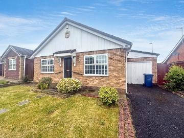 2 bedroom bungalow for sale