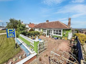 2 bedroom bungalow for sale