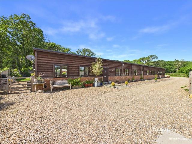2 bedroom bungalow for sale