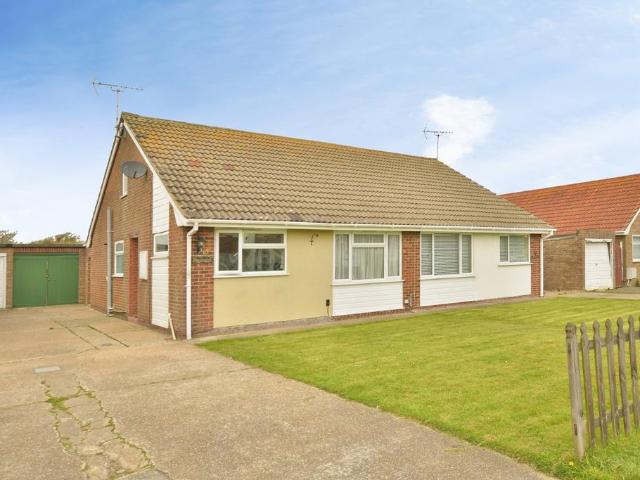2 bedroom bungalow for sale