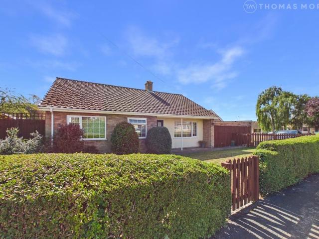 2 bedroom bungalow for sale