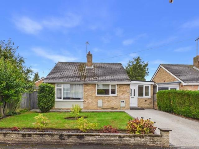 2 bedroom bungalow for sale