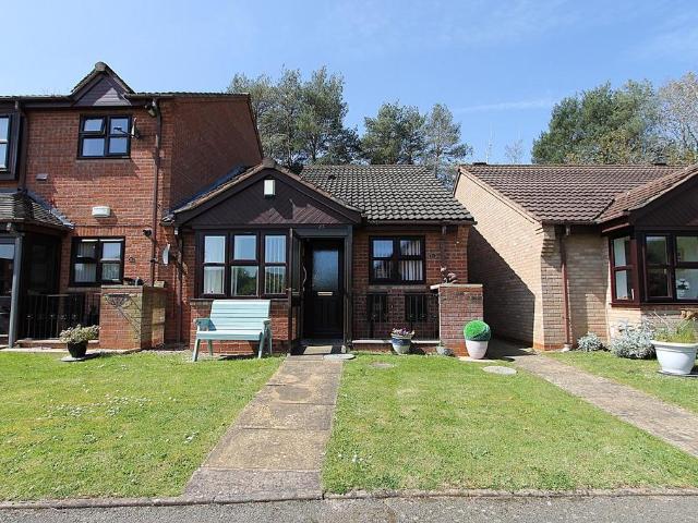 2 bedroom bungalow for sale