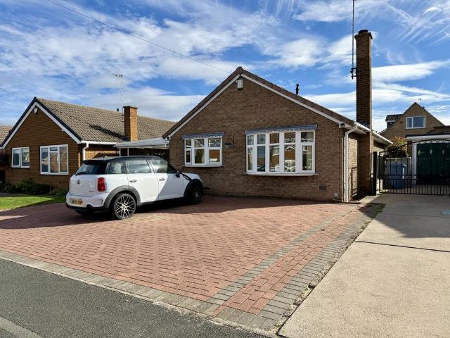 2 bedroom bungalow for sale