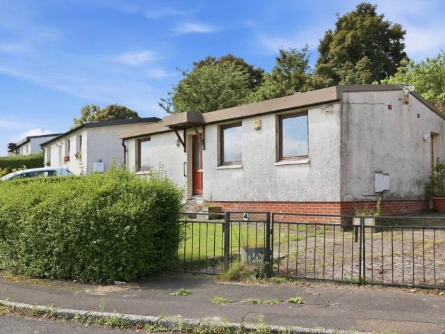 2 bedroom bungalow for sale