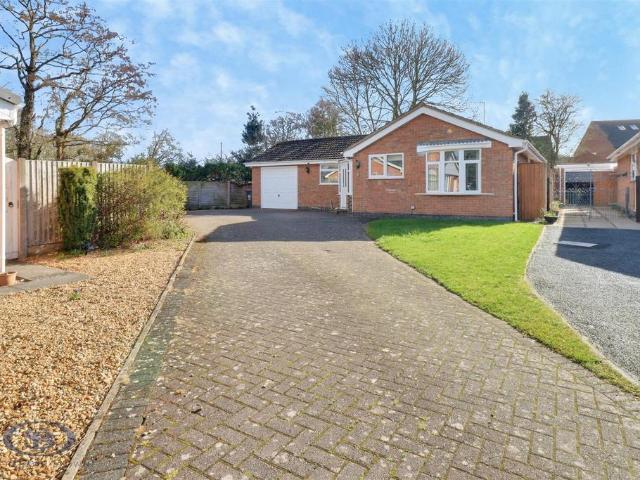 2 bedroom bungalow for sale