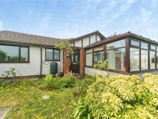 2 bedroom bungalow for sale