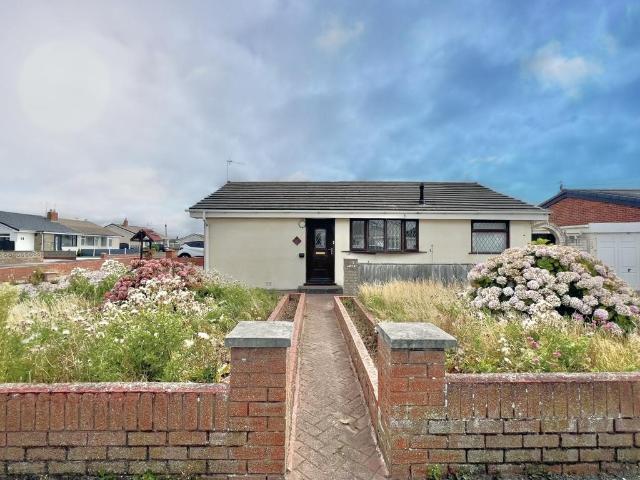 2 bedroom bungalow for sale