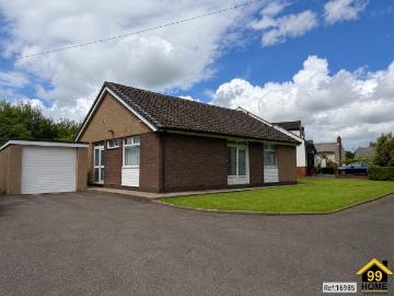 2 bedroom bungalow for sale