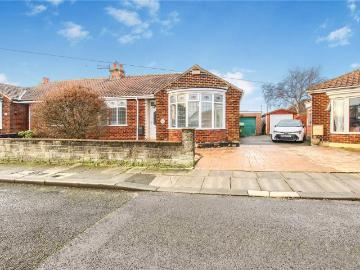 2 bedroom bungalow for sale