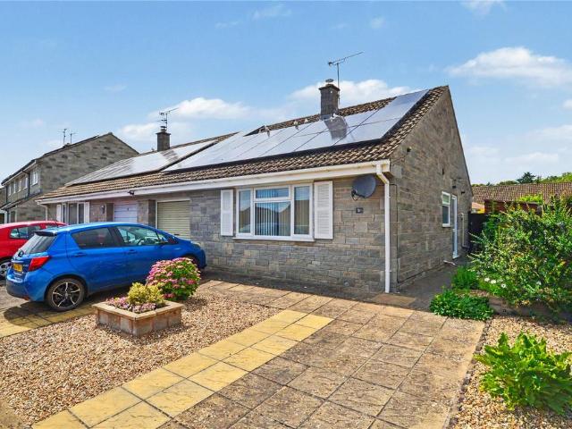 2 bedroom bungalow for sale
