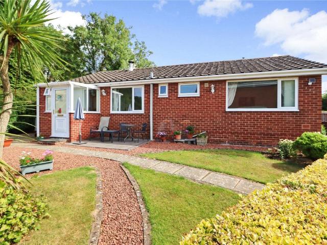 2 bedroom bungalow for sale