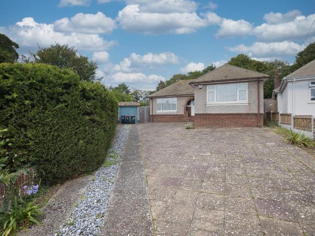 2 bedroom bungalow for sale