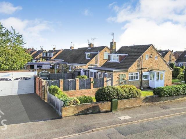 2 bedroom bungalow for sale