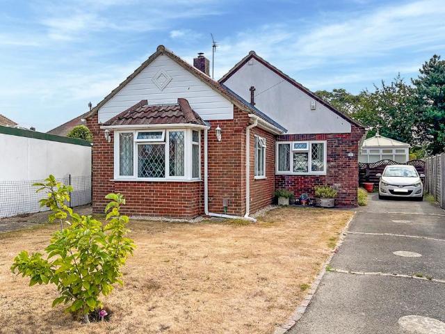 2 bedroom bungalow for sale