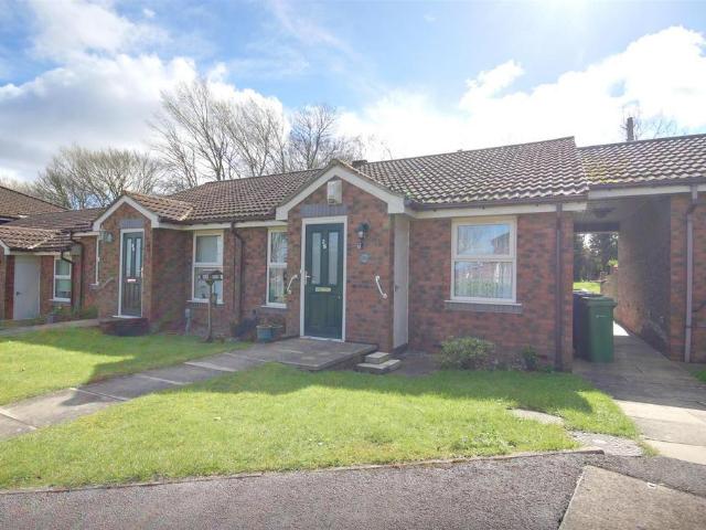 2 bedroom bungalow for sale