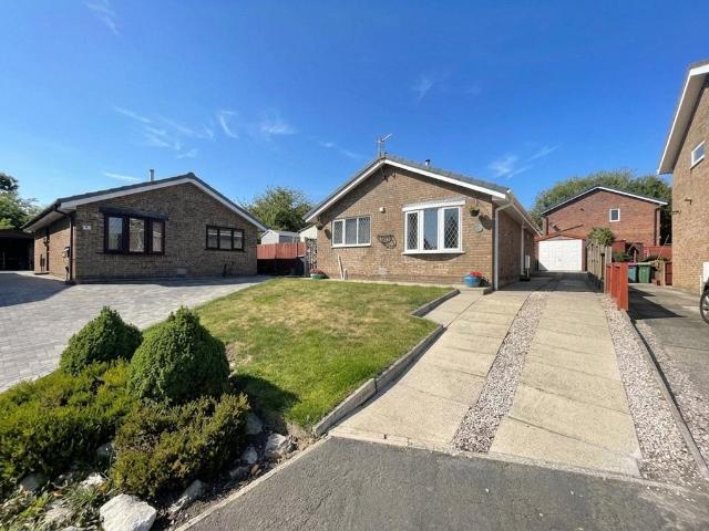 2 bedroom bungalow for sale