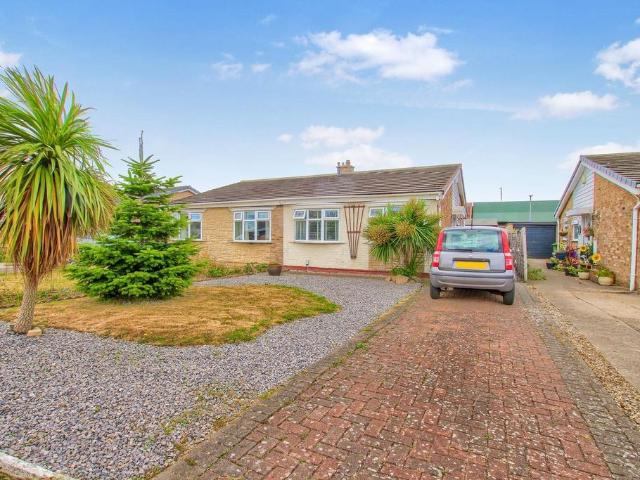 2 bedroom bungalow for sale