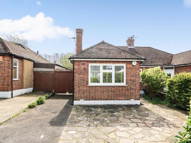 2 bedroom bungalow for sale