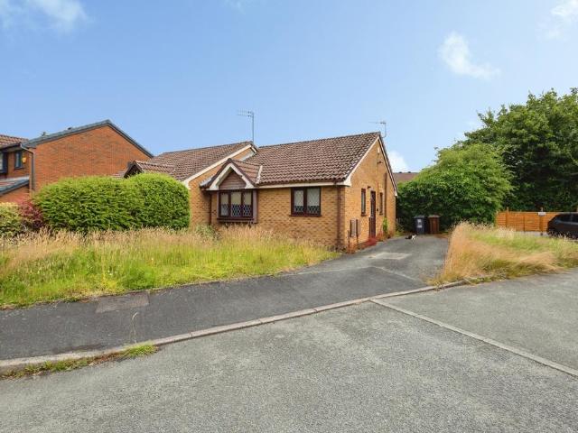 2 bedroom bungalow for sale