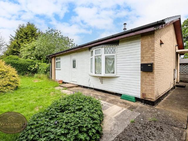2 bedroom bungalow for sale