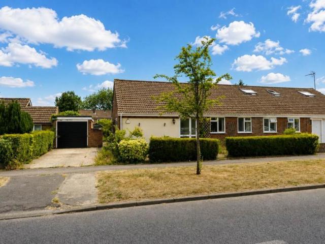 2 bedroom bungalow for sale