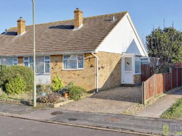 2 bedroom bungalow for sale