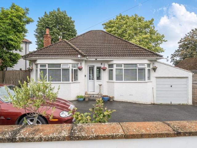 2 bedroom bungalow for sale