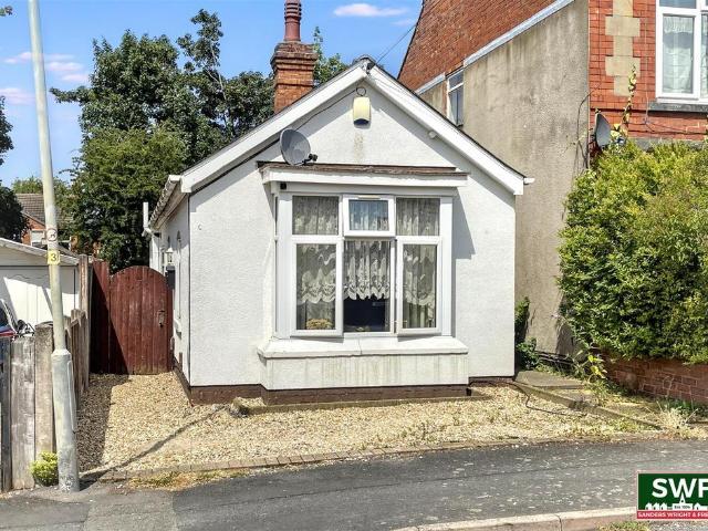 2 bedroom bungalow for sale
