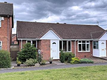 2 bedroom bungalow for sale