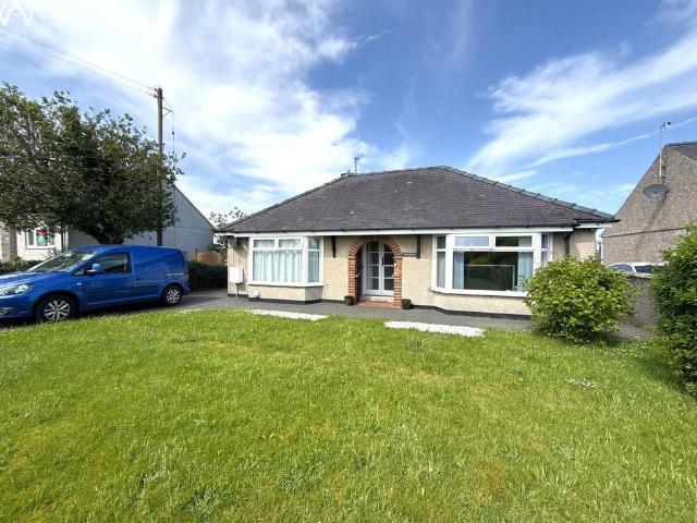 2 bedroom bungalow for sale