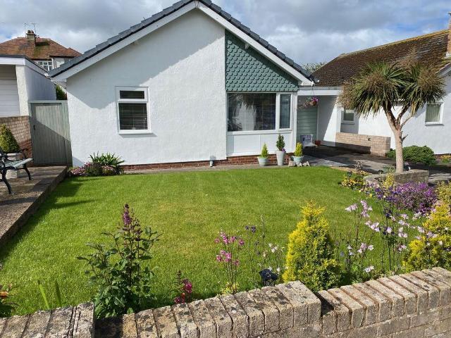 2 bedroom bungalow for sale