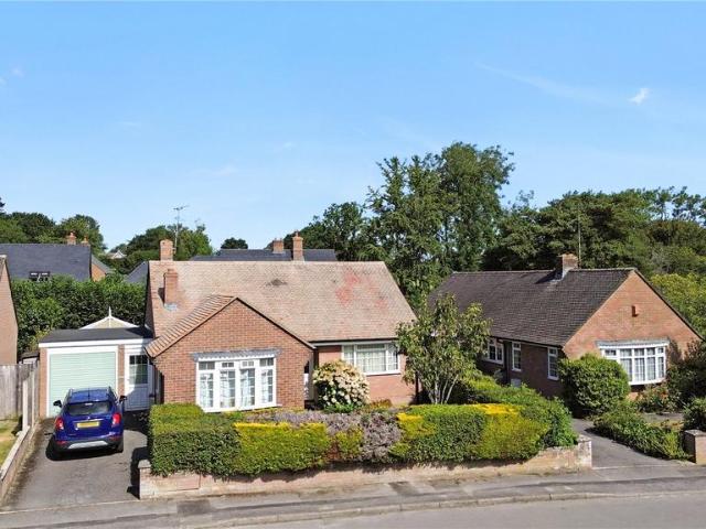 2 bedroom bungalow for sale