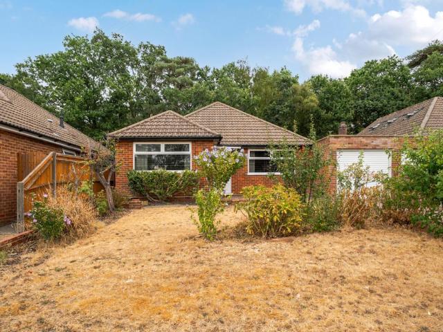 2 bedroom bungalow for sale