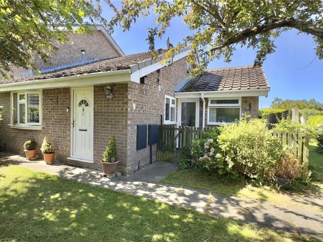 2 bedroom bungalow for sale