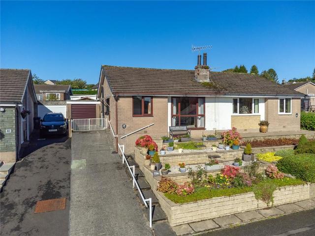 2 bedroom bungalow for sale
