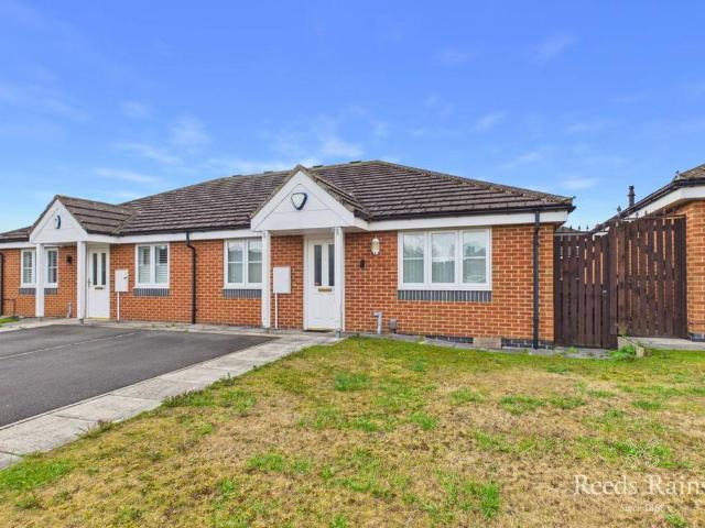 2 bedroom bungalow for sale