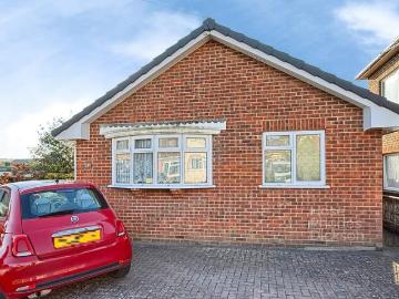2 bedroom bungalow for sale