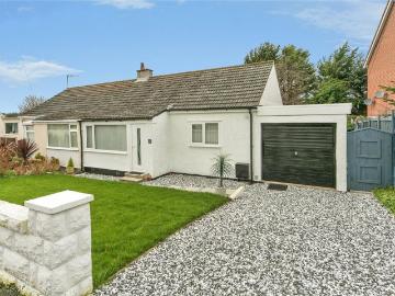 2 bedroom bungalow for sale