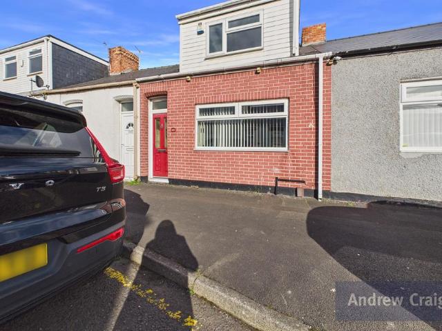 2 bedroom bungalow for sale