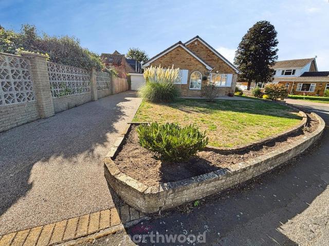 2 bedroom bungalow for sale