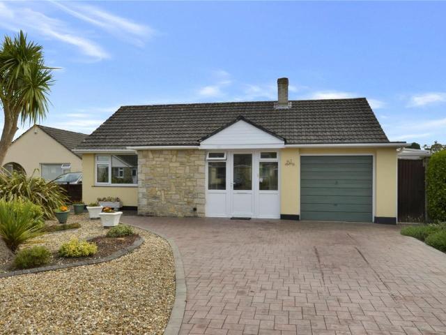 2 bedroom bungalow for sale