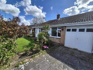 2 bedroom bungalow for sale