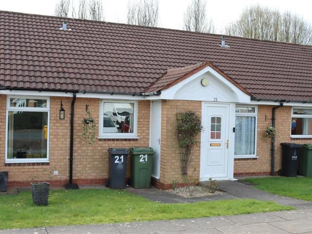 2 bedroom bungalow for sale