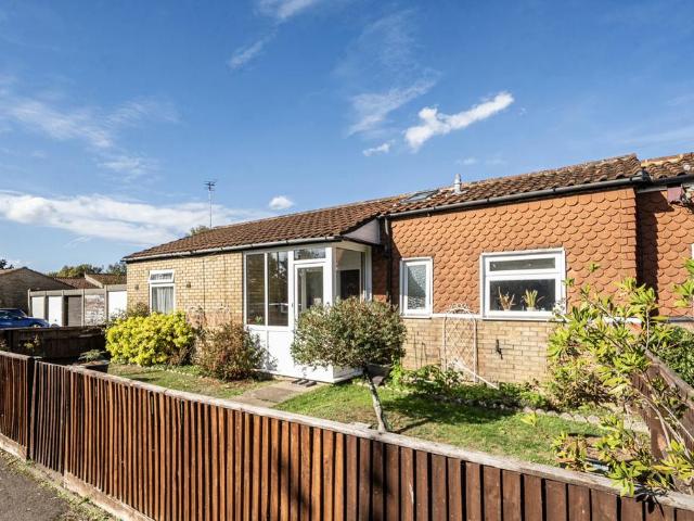 2 bedroom bungalow for sale