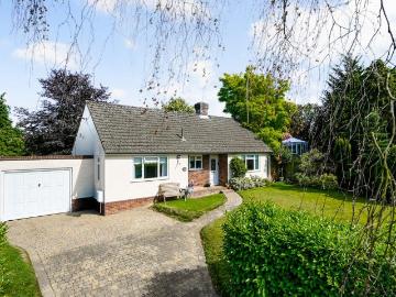 2 bedroom bungalow for sale