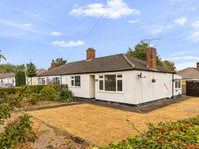 2 bedroom bungalow for sale