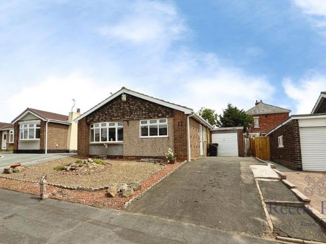 2 bedroom bungalow for sale